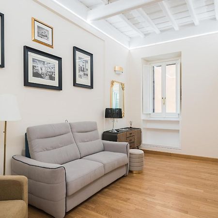 Lupa Luxury Apartment Rome Bagian luar foto