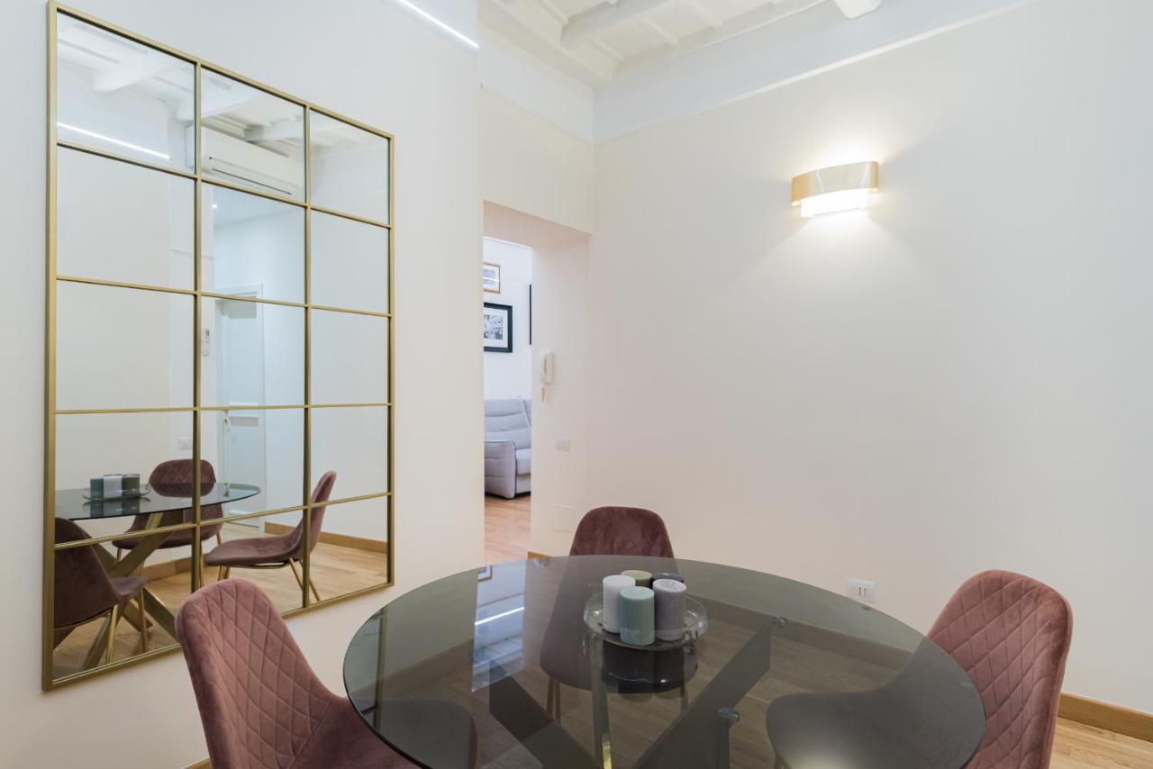 Lupa Luxury Apartment Rome Bagian luar foto