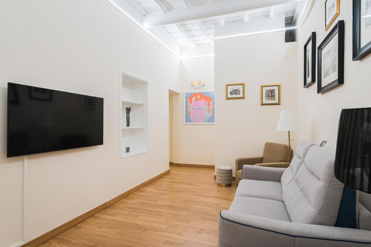 Lupa Luxury Apartment Rome Bagian luar foto