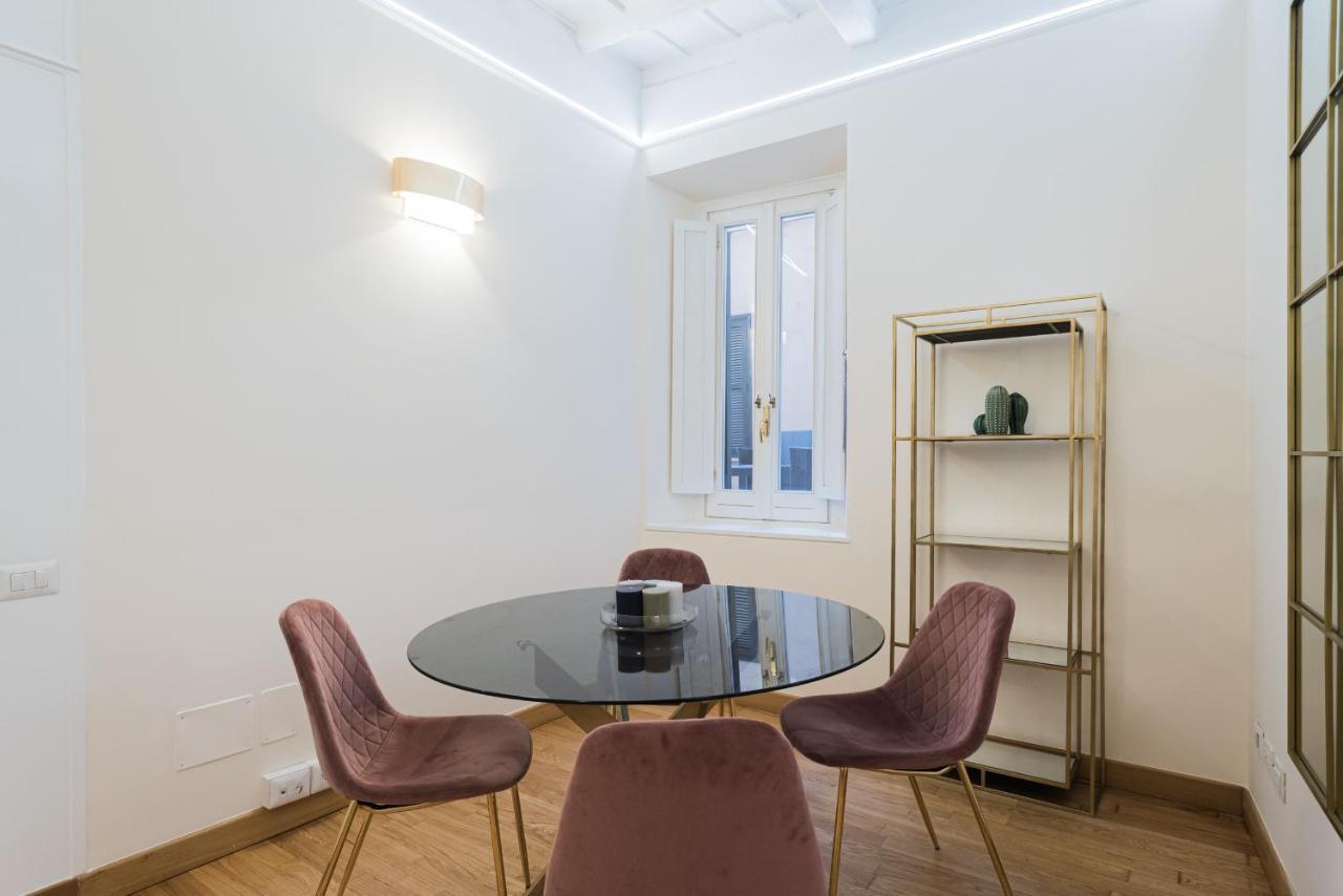 Lupa Luxury Apartment Rome Bagian luar foto
