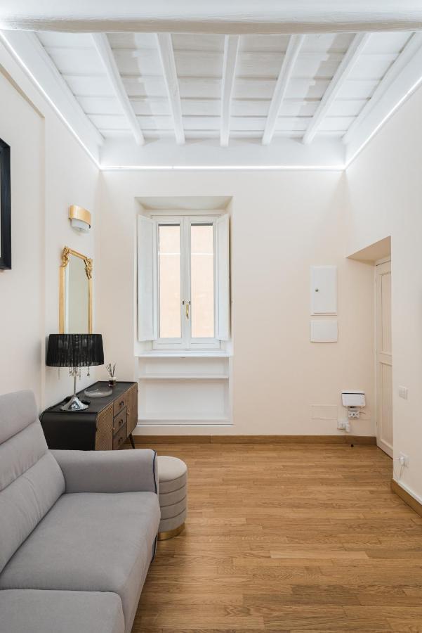 Lupa Luxury Apartment Rome Bagian luar foto