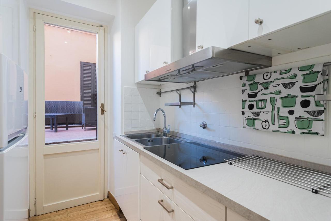 Lupa Luxury Apartment Rome Bagian luar foto